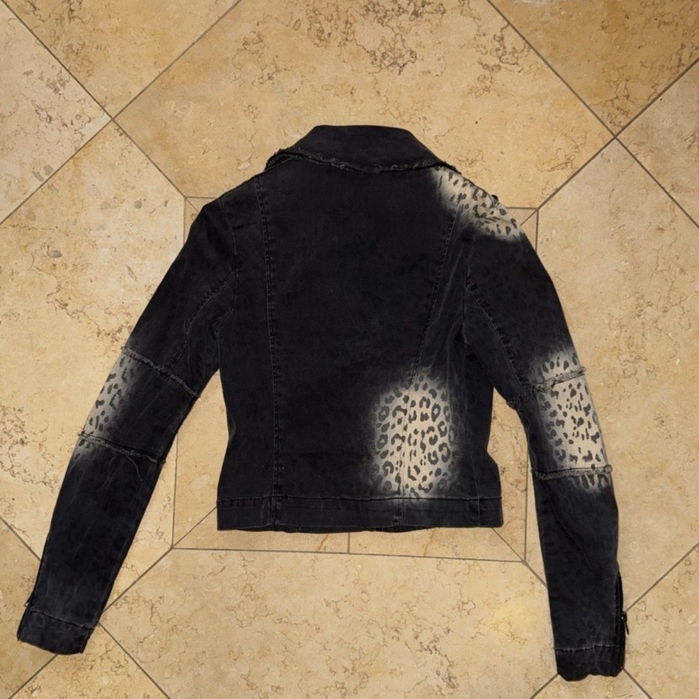 Vintage Lip Service distressed soft denim animal print jacket - Picture 5 of 12